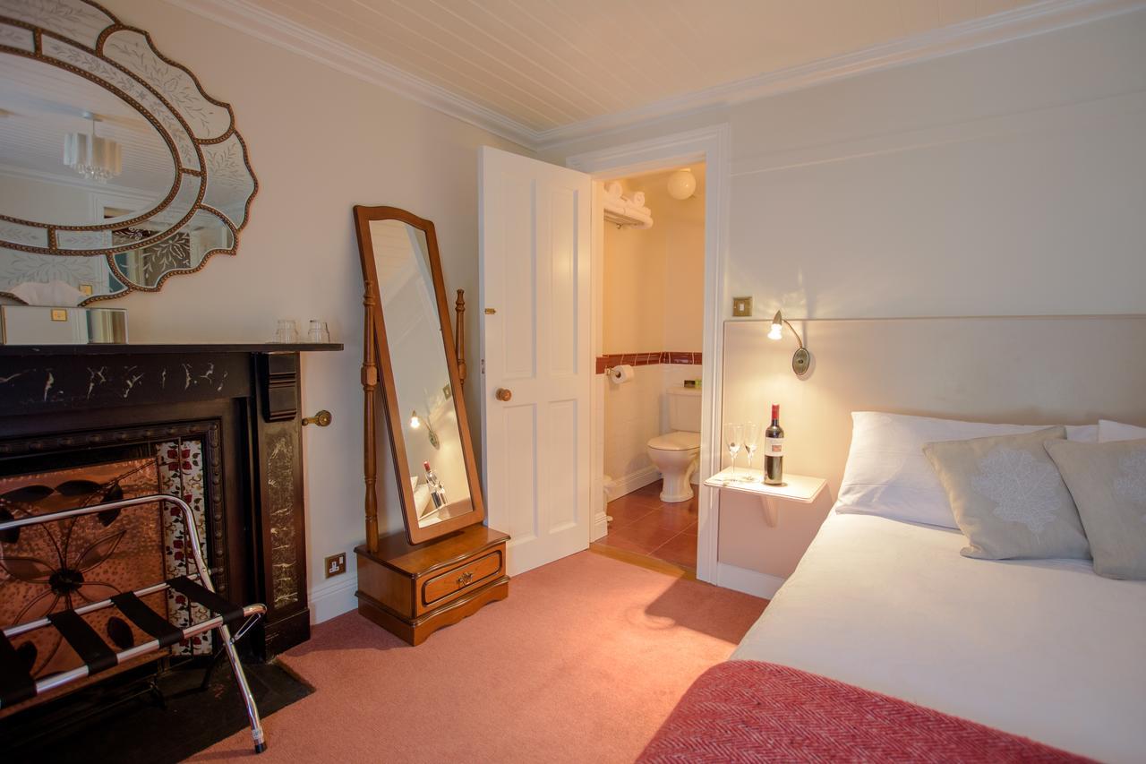 Brennan'S Accommodation Glenties Extérieur photo
