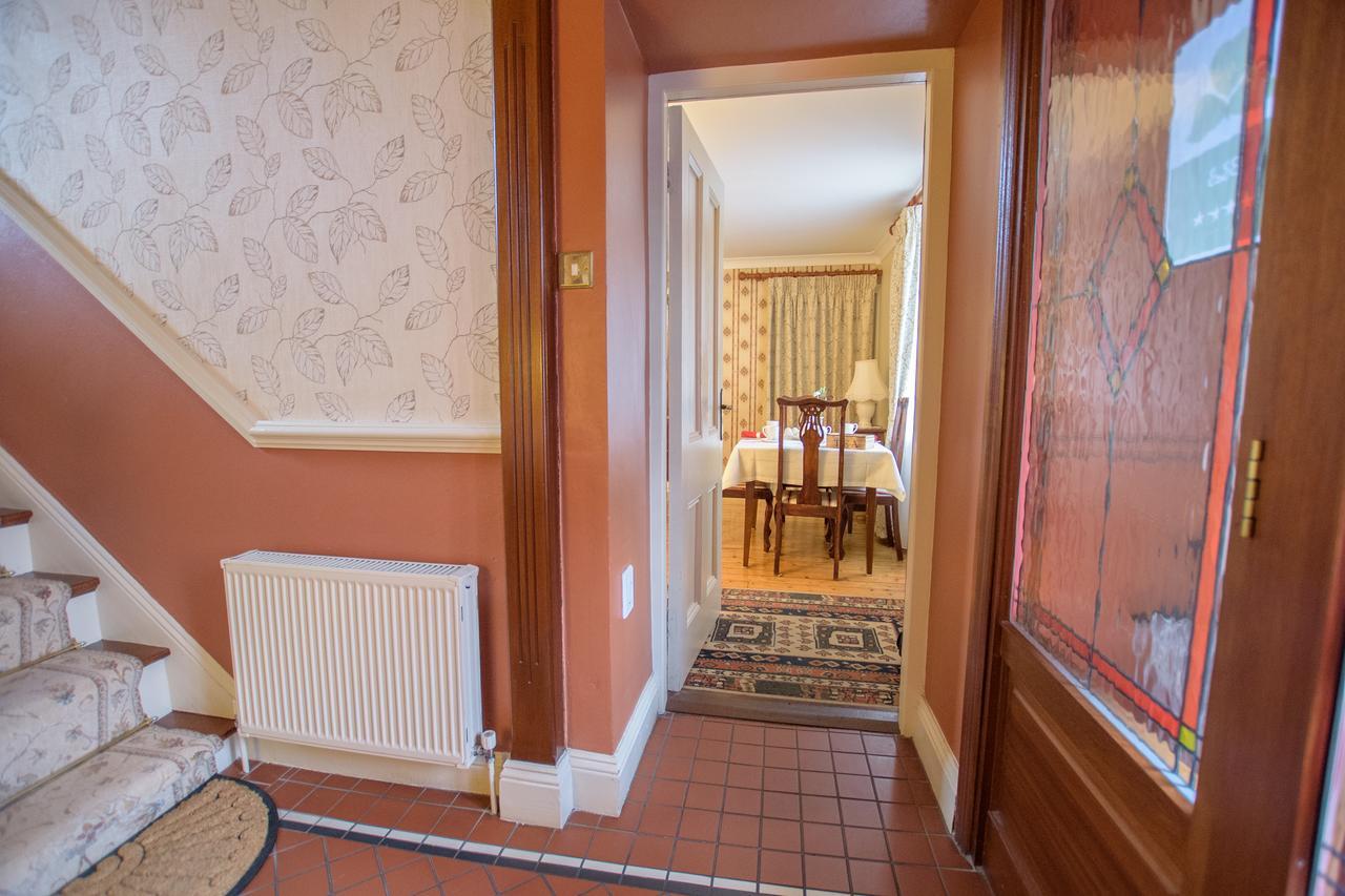 Brennan'S Accommodation Glenties Extérieur photo
