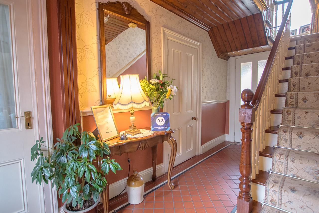 Brennan'S Accommodation Glenties Extérieur photo