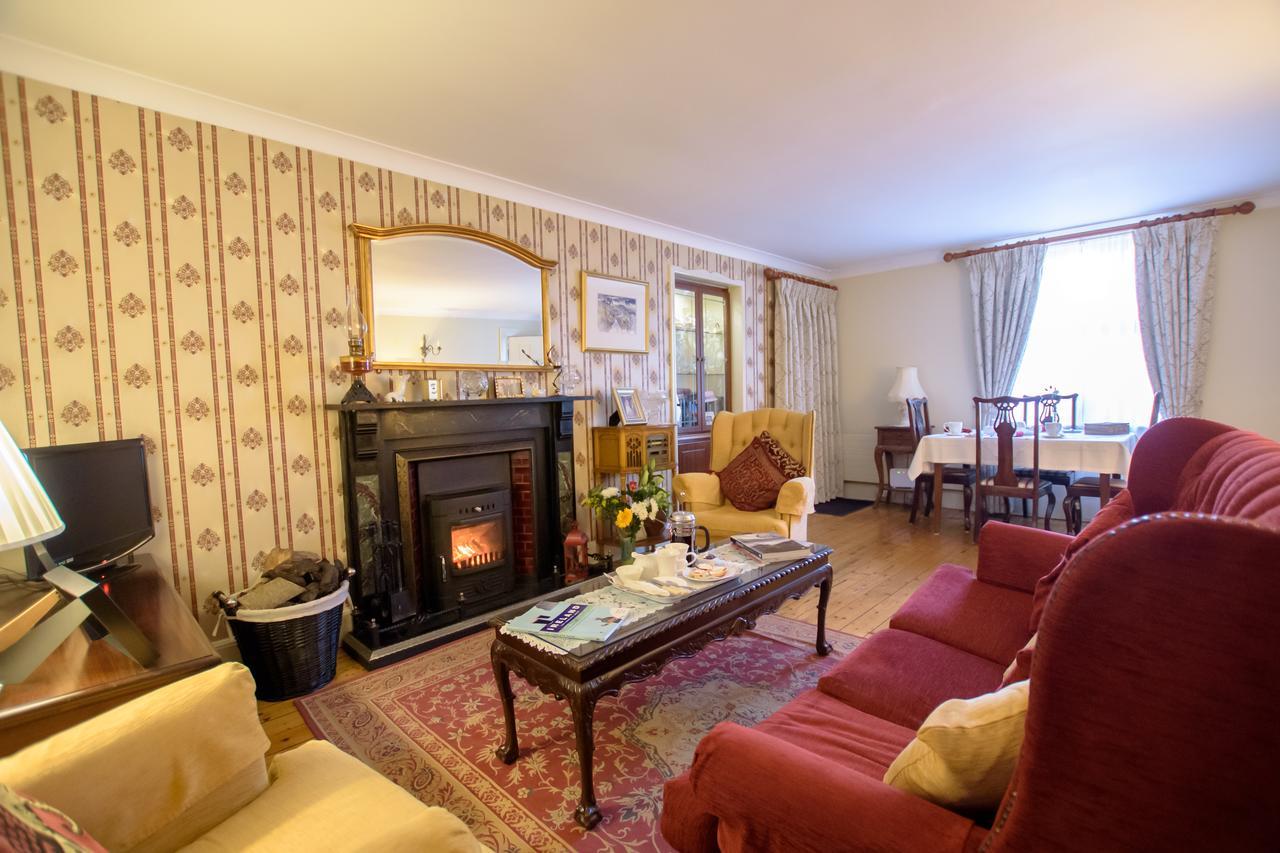 Brennan'S Accommodation Glenties Extérieur photo