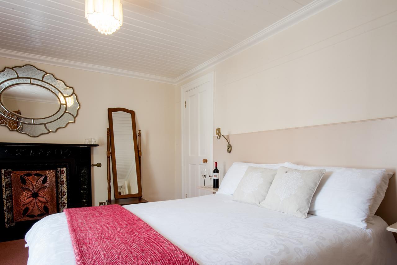 Brennan'S Accommodation Glenties Extérieur photo