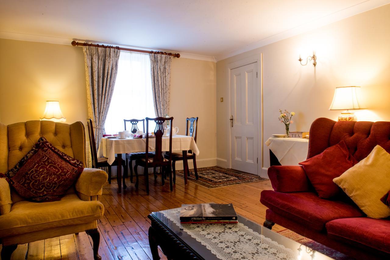 Brennan'S Accommodation Glenties Extérieur photo