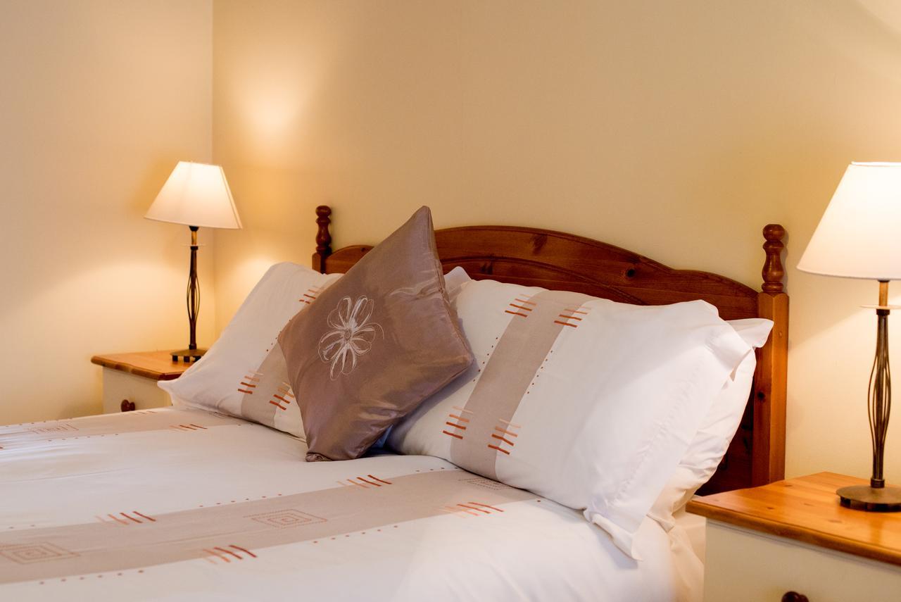 Brennan'S Accommodation Glenties Extérieur photo